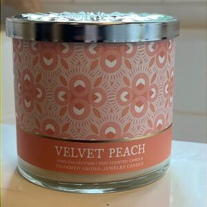 Charmed aroma velvet peach size 6 ring candle